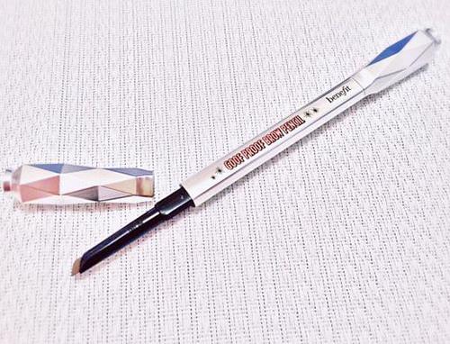 美國十款好用眉筆排行榜,雅詩蘭黛精準極細自動眉筆上臉很順滑