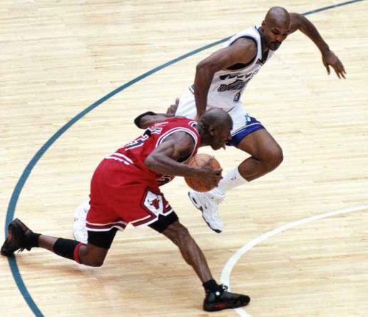 NBA歷史十大備受爭議絕殺球排行榜 喬丹總決賽推人竟排名第一