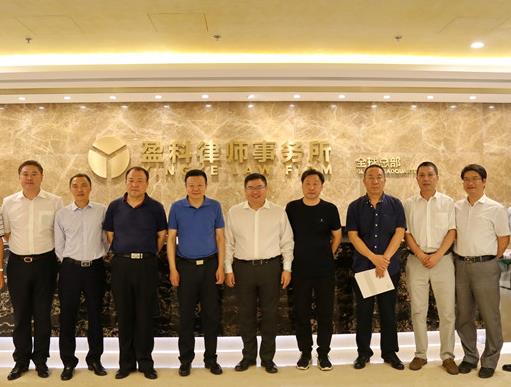 北京律師事務(wù)所排名,大成律師事務(wù)所規(guī)模大,京師律師事務(wù)所很完善