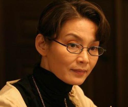 中國十大老戲骨女演員排名,張少華有慈母形象,李明啟演技好