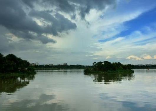 章丘景點排行榜,百脈泉與趵突泉齊名,朱家峪古村為梯形聚落
