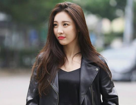 韓國十大90后最美女星 都是能唱能跳能演戲有最美臉蛋的女明星