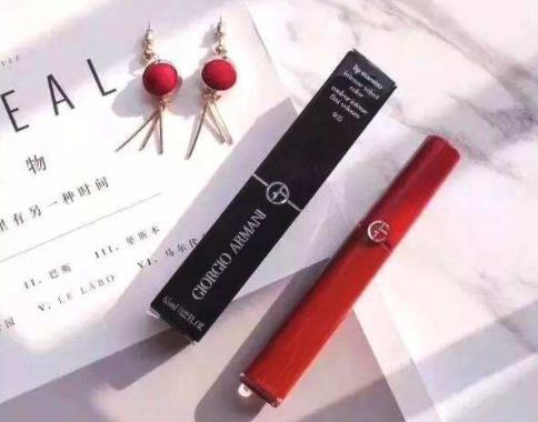 番茄色口紅排行榜,阿瑪尼紅管405很顯白,Dior漆光唇膏740飽和度高