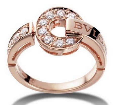 十大鉆戒品牌排行,卡地亞鉆戒受貴族喜愛,寶格麗鉆戒是輕奢品牌