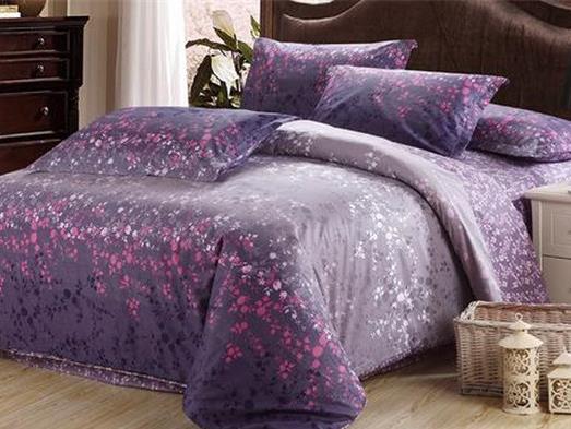 床上用品十大排行榜,羅萊家紡產(chǎn)品優(yōu)質(zhì),紫羅蘭家紡自主創(chuàng)新