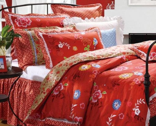 床上用品十大排行榜,羅萊家紡產(chǎn)品優(yōu)質(zhì),紫羅蘭家紡自主創(chuàng)新