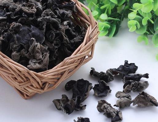 十大降血糖食物排行榜,苦瓜調節血糖,燕麥利于排便