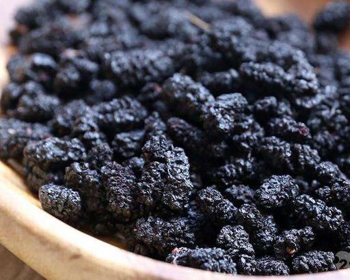 十大補血食物排行榜,當(dāng)歸氣味甘甜,烏骨雞可溫中益氣