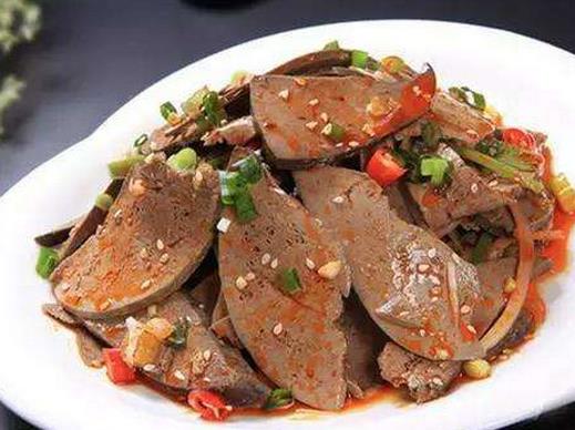 十大補血食物排行榜,當(dāng)歸氣味甘甜,烏骨雞可溫中益氣