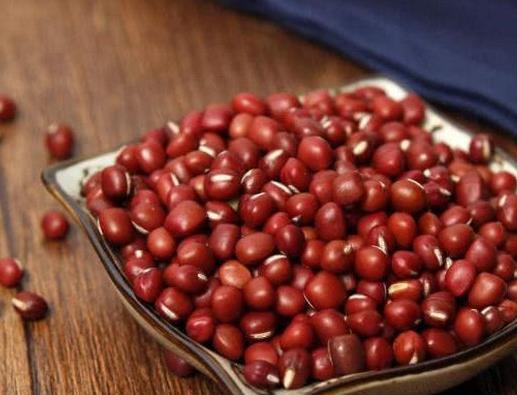 十大祛濕食物排行榜,薏仁促進體內血液循環,燕麥促進腸胃蠕動