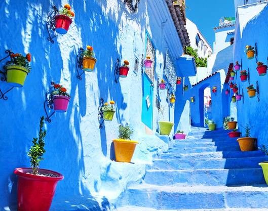世界十大最炫彩的城市,摩洛哥舍夫沙萬(wàn)以藍(lán)色建筑聞名