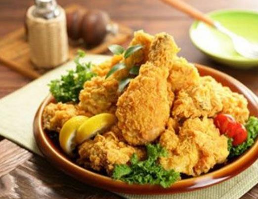 世界十大垃圾食物排名,油炸食品易產(chǎn)生致癌物質(zhì),腌制食品易引發(fā)潰瘍