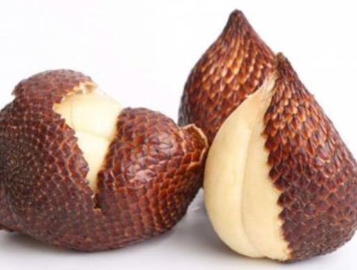 世界上最難吃的水果,火參果有黃瓜味,百香果味道很酸