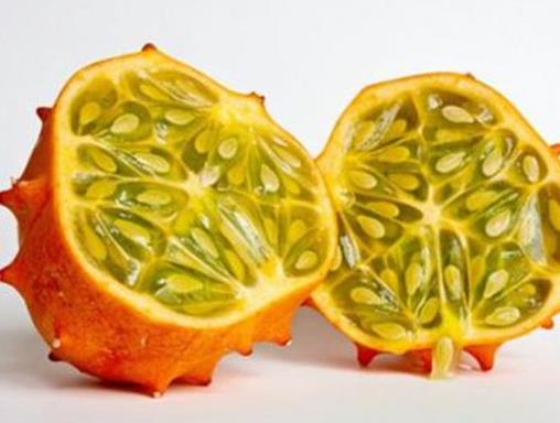 世界上最難吃的水果,火參果有黃瓜味,百香果味道很酸