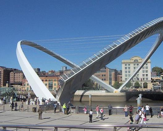 世界十大可移動橋梁排名,英國倫敦塔橋、斯勞霍夫橋聞名世界