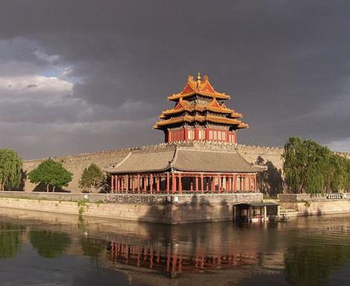 世界十大最讓人驚嘆的護城河,梅登城堡、博丁安城堡值得留戀