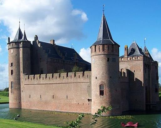 世界十大最讓人驚嘆的護城河,梅登城堡、博丁安城堡值得留戀