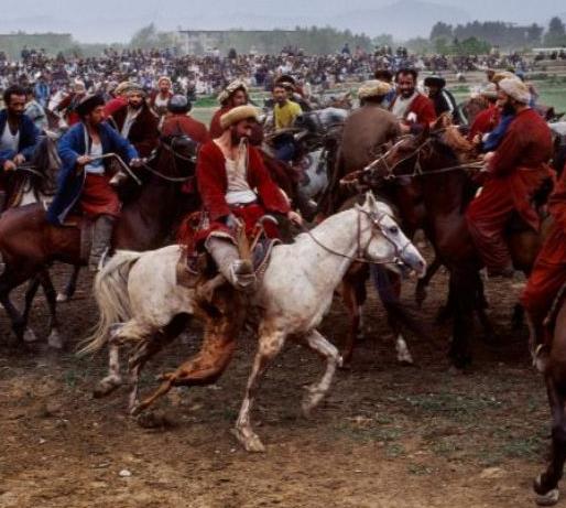 世界十大奇葩運動,床上賽車有幾十年歷史,極限燙衣很危險