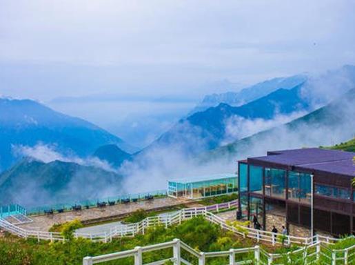 十大國內(nèi)民宿品牌,松贊綠谷環(huán)境優(yōu)美,山里寒舍有歷史沉淀感