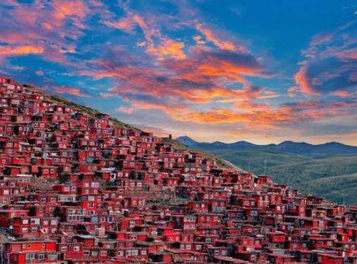 國內(nèi)十大旅游城市排行榜,伊犁很夢幻、長白山是滿族發(fā)祥地