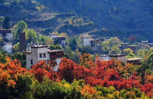 國內(nèi)十大旅游城市排行榜,伊犁很夢幻、長白山是滿族發(fā)祥地