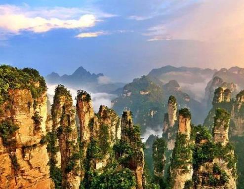 國內(nèi)十大旅游城市排行榜,伊犁很夢幻、長白山是滿族發(fā)祥地