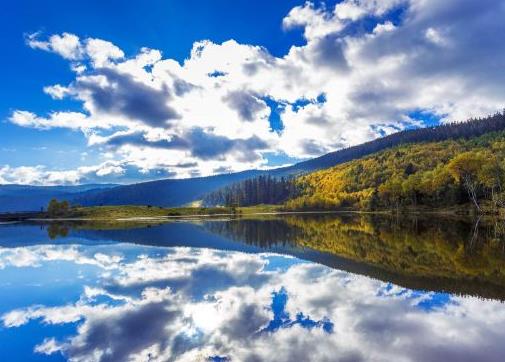 國內(nèi)十大旅游城市排行榜,伊犁很夢幻、長白山是滿族發(fā)祥地