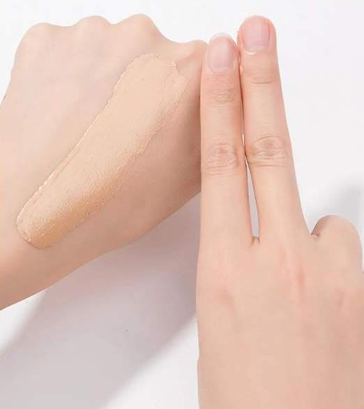 顏值高好用的平價(jià)彩妝,蘇菲娜控油妝前乳、嘉娜寶媚點(diǎn)粉霜性價(jià)比高