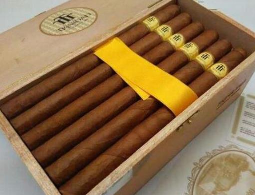 十大最貴名煙排行榜,好彩香煙、高希霸長矛奢華感很好