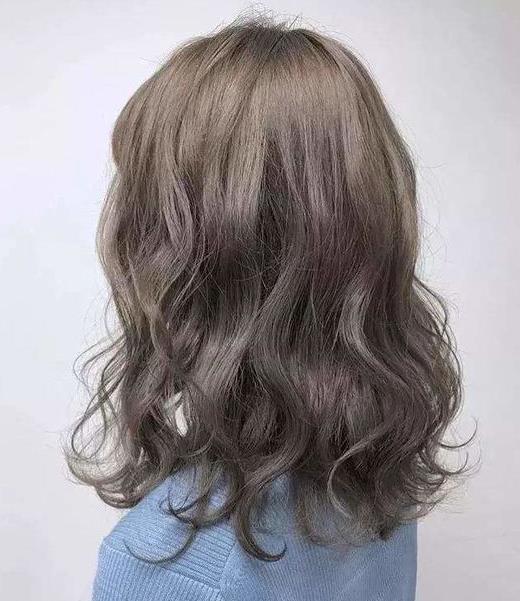 2020年夏天顯白發色排名,黑茶色、摩卡棕改善膚色效果