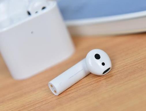 300元以下耳機排名,Xisem西圣Ares藍牙耳機、FIIL T1藍牙耳機性價比高