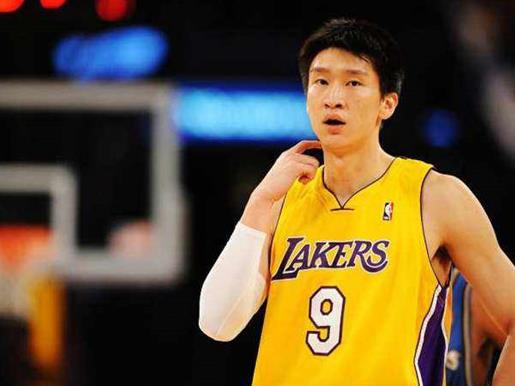 中國男籃歷史最強十人,姚明家喻戶曉、易建聯是CBA史上總得分王