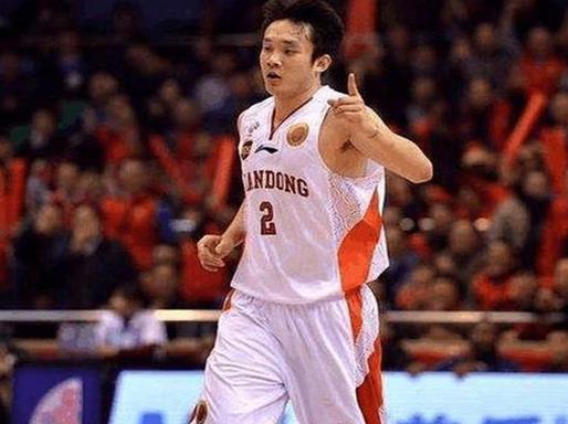 中國男籃歷史最強十人,姚明家喻戶曉、易建聯是CBA史上總得分王