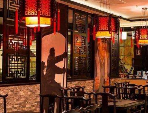 重慶本地人最愛的老火鍋店,珮姐老火鍋、礦火鍋生意火爆