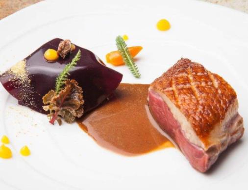 不容錯過的法國美食,法式焗蝸牛味道鮮美、可麗餅又叫法國蛋餅