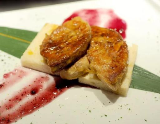 不容錯過的法國美食,法式焗蝸牛味道鮮美、可麗餅又叫法國蛋餅