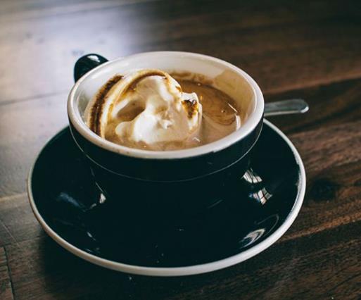 減肥時應避免的十大食物,炸薯條和薯片、含糖飲料是身材殺手