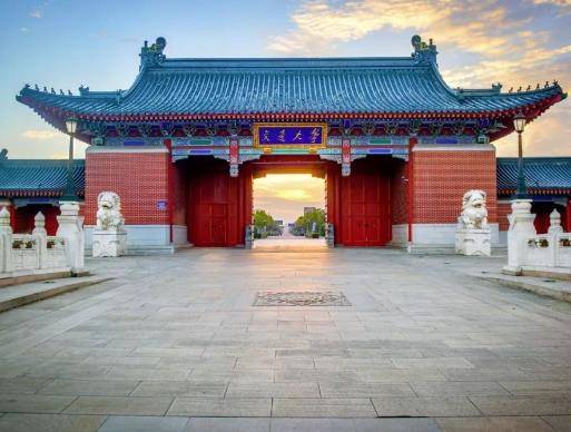 世界工科排名前十的大學(xué),清華大學(xué)、新加坡國(guó)立大學(xué)世界級(jí)頂尖