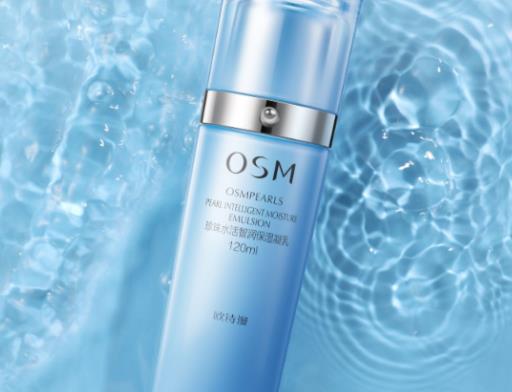 好用到哭的乳液,至本多元優效乳液、歐詩漫珍珠水活保濕凝乳很不錯