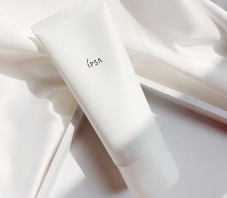 全球十大磨砂膏排行榜,香奈兒磨砂凝膠、ITRIM面部磨砂膏清潔皮膚