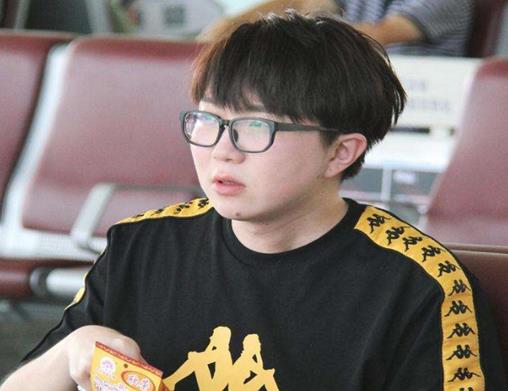 毛不易最好聽的十首歌,《消愁》《像我這樣的人》打動無數人