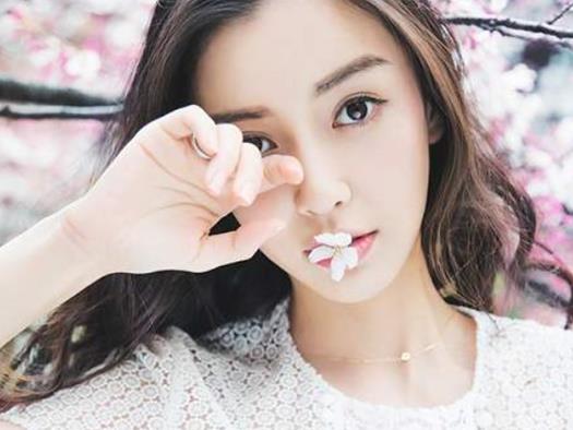 在韓國受歡迎的中國藝人,張國榮永遠是經典,王祖賢的角色無人超越