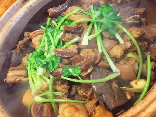 江門(mén)十大熱門(mén)火鍋店排行榜,小公牛火鍋人氣高、嘉匯牛餐館的肉肉質(zhì)好