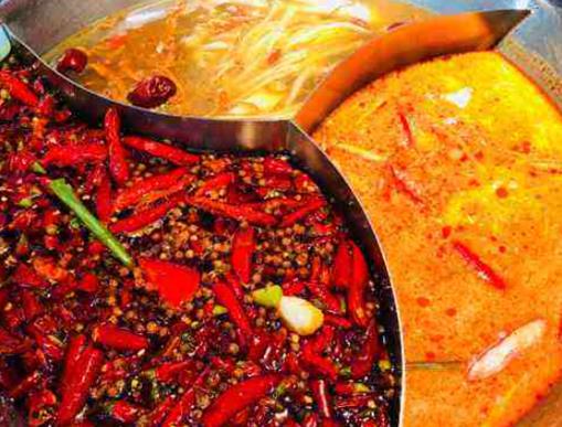 吉林十大火鍋店排行榜,鼎匯豐重慶老火鍋、燈火小團(tuán)圓重慶老火鍋很不錯(cuò)