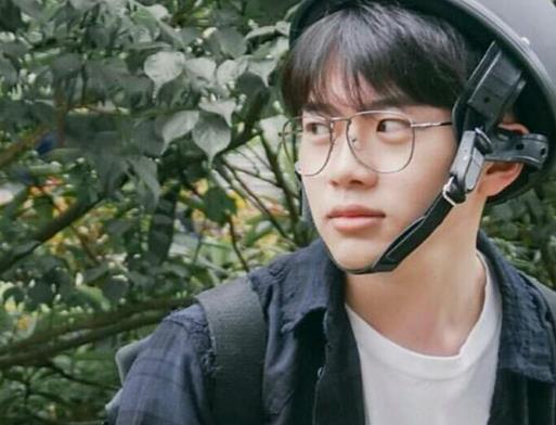 中國十大賺錢職業排名,主播門檻低收入高,明星福利待遇最好