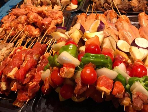 北海十大燒烤店排行榜,俏東風海鮮餐廳、聚友緣燒烤就餐環境舒適