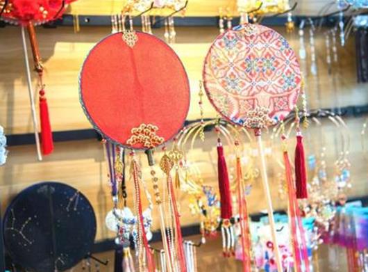 赤峰十大玩樂場所排名,赤峰市翁牛特旗沙海灣度假村越玩越野超刺激