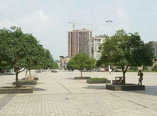 德陽十大公園廣場排行榜,三星堆大草原適合散步、東湖山公園環境很好