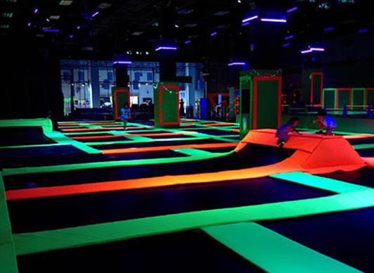 赤峰十大玩樂場所排名,赤峰市翁牛特旗沙海灣度假村越玩越野超刺激