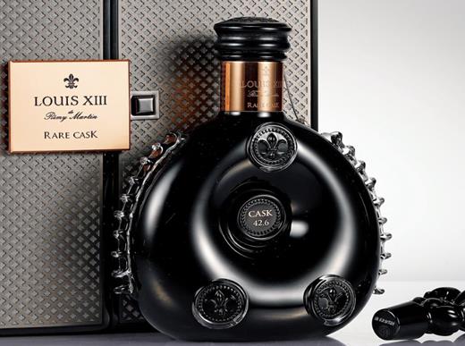 世界最貴的十大奢華名酒,萊伊925龍舌蘭、蘇格蘭迪瓦伏特加有價無市